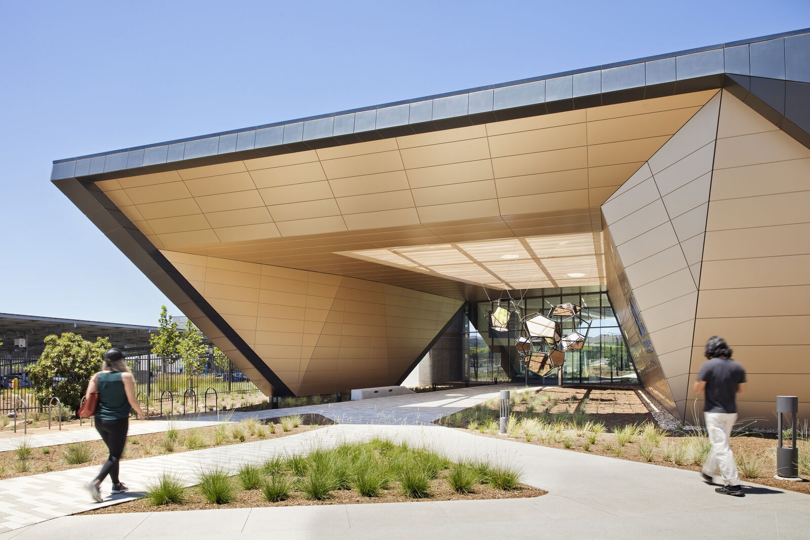 Rendering of people walking by entrance to California Air Resources Building 